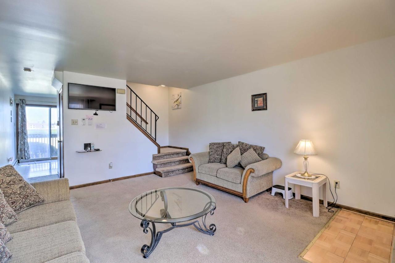 Cozy Home, 2 Mi To Hamilton District!